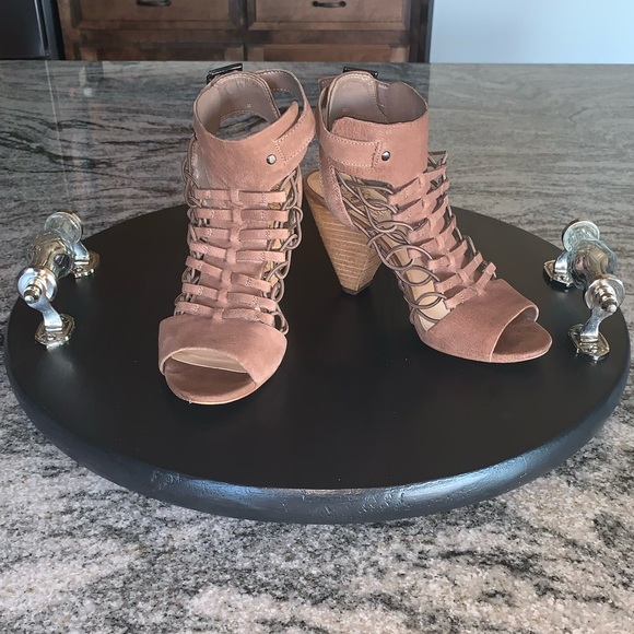 Vince Camuto Evel Caged Heeled Sandals - Picture 2 of 7